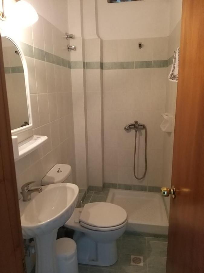 Anesis Hotel Platamonas Bagian luar foto