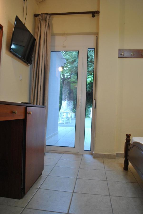 Anesis Hotel Platamonas Bagian luar foto