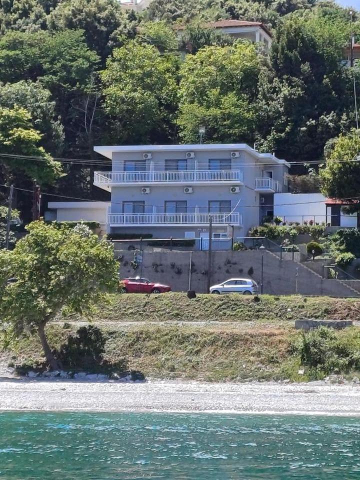 Anesis Hotel Platamonas Bagian luar foto